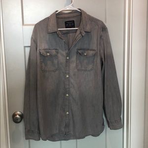 American eagle button down